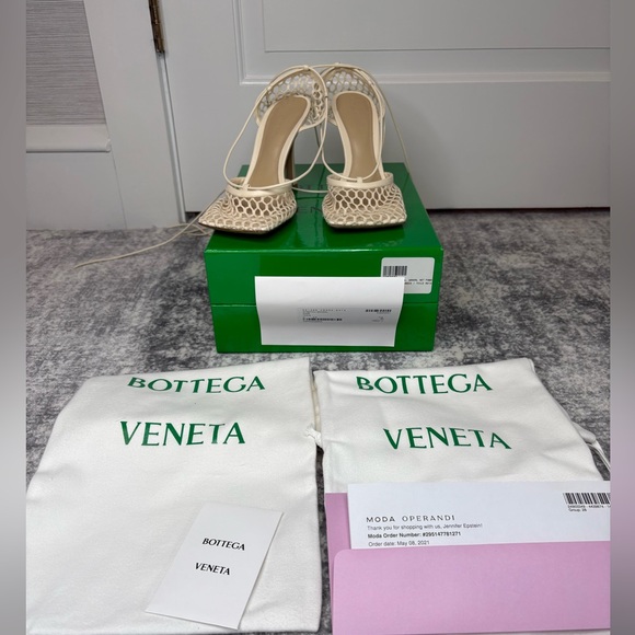 Bottega Veneta Stretch Lace-Up Sandals SZ:US Off-White Mesh